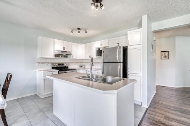 86 Somervale Green Sw, House detached with 3 bedrooms, 2 bathrooms and 4 parking in Calgary AB | Image 9