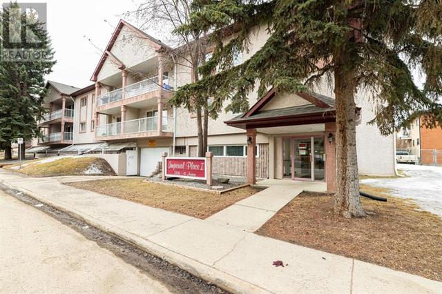 307, - 5326 47 Avenue, Condo with 1 bedrooms, 1 bathrooms and 1 parking in Red Deer AB | Image 1