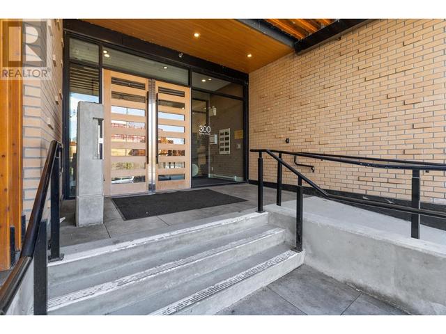 120 - 300 Salter Street, Condo with 2 bedrooms, 2 bathrooms and 2 parking in New Westminster BC | Image 21