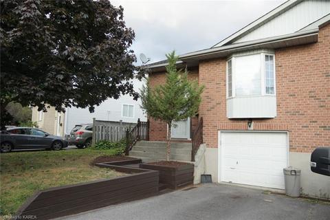 602 Tanner Drive, House semidetached with 4 bedrooms, 1 bathrooms and 3 parking in Kingston ON | Card Image