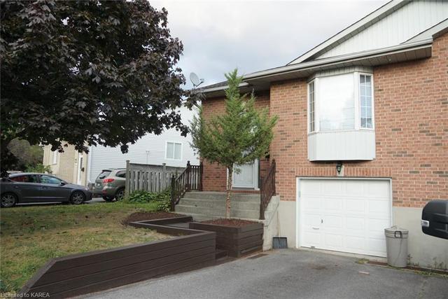 602 Tanner Drive, House semidetached with 4 bedrooms, 1 bathrooms and 3 parking in Kingston ON | Image 1