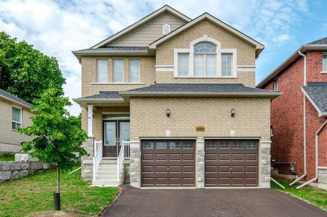 1637 Cahill Dr, House detached with 4 bedrooms, 2 bathrooms and 2 parking in Peterborough ON | Image 1