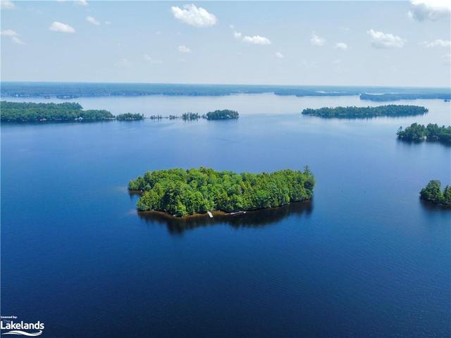 1 Cedar Island, House detached with 2 bedrooms, 0 bathrooms and null parking in Muskoka Lakes ON | Image 18