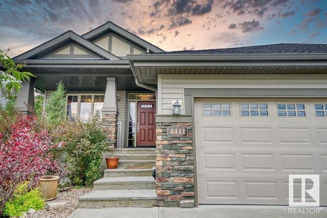 4411 Mcclung Co Nw, House semidetached with 4 bedrooms, 3 bathrooms and null parking in Edmonton AB | Image 3