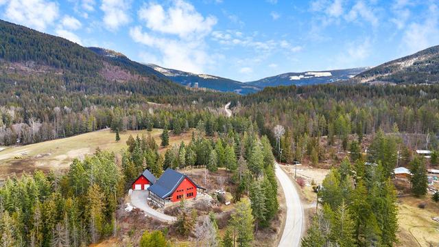 156 Lakeview Arrow Creek Road, House detached with 3 bedrooms, 3 bathrooms and null parking in Central Kootenay C BC | Image 51