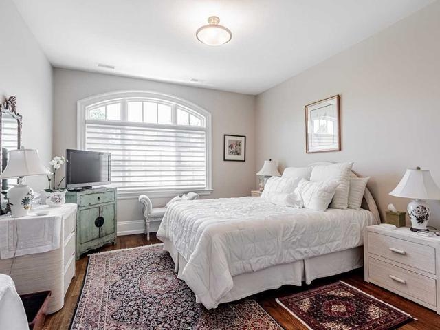 6 May Tree Rd, House detached with 4 bedrooms, 5 bathrooms and 6 parking in Toronto ON | Image 16