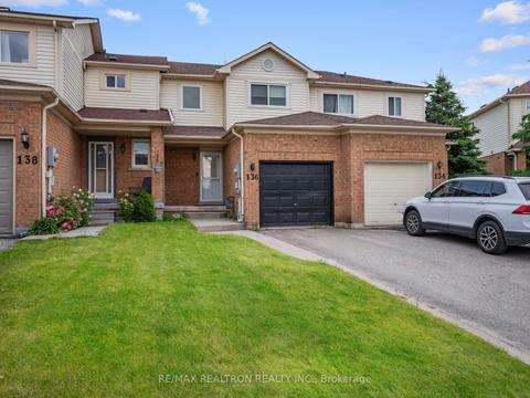 136 Pickett Cres, Barrie, ON, L4N8B9 | Card Image