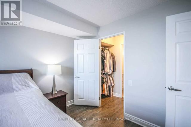 lph11 - 2466 Eglinton Ave E, Condo with 2 bedrooms, 2 bathrooms and 1 parking in Toronto ON | Image 3