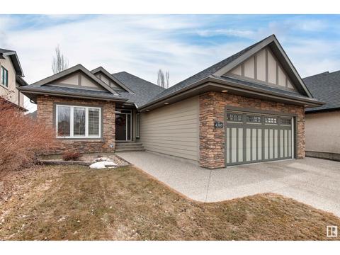 4305 Mcclung Cr Nw, House detached with 4 bedrooms, 3 bathrooms and null parking in Edmonton AB | Card Image