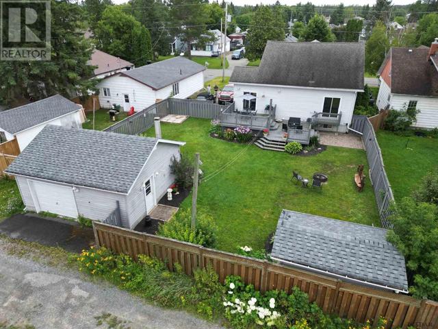 47 Seventh Ave, House detached with 4 bedrooms, 2 bathrooms and null parking in Englehart ON | Image 38