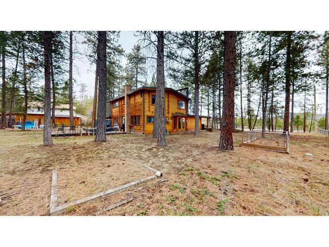861 New Lake Road, House detached with 3 bedrooms, 3 bathrooms and null parking in East Kootenay C BC | Image 73