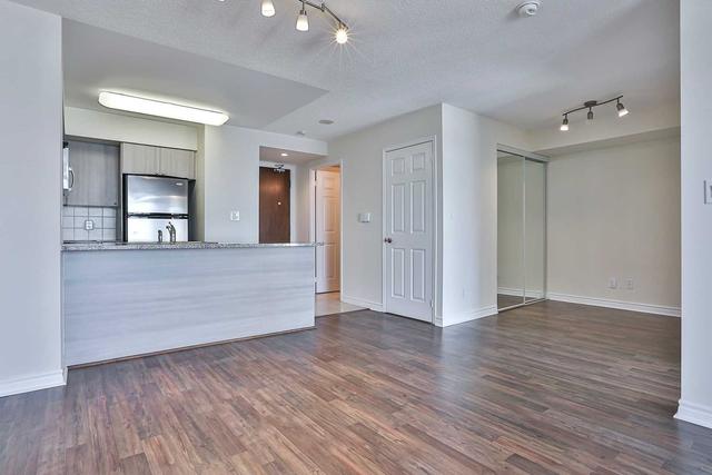1602 - 35 Hollywood Ave, Condo with 1 bedrooms, 1 bathrooms and 1 parking in Toronto ON | Image 39