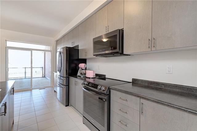th61 - 178 Lane Street, House attached with 4 bedrooms, 3 bathrooms and 1 parking in Oakville ON | Image 7