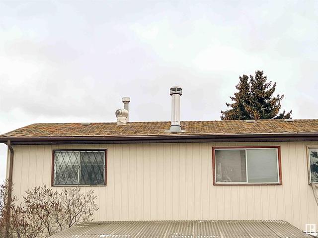 703 Grandin Dr, House semidetached with 4 bedrooms, 1 bathrooms and 4 parking in Morinville AB | Image 6