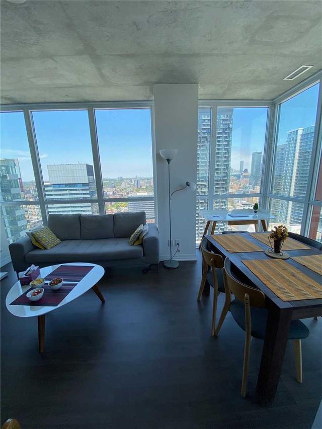 3402 - 88 Blue Jays Way, Condo with 1 bedrooms, 1 bathrooms and 1 parking in Toronto ON | Image 4