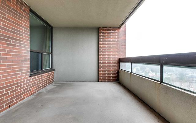 1403 - 2365 Kennedy Rd, Condo with 2 bedrooms, 2 bathrooms and 1 parking in Toronto ON | Image 11