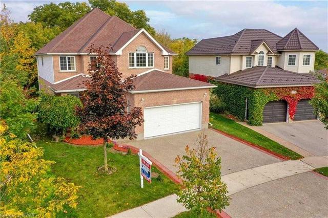 314 Hidden Creek Dr, House detached with 4 bedrooms, 4 bathrooms and 5 parking in Kitchener ON | Image 12