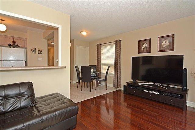 8 Unsworth Cres, House semidetached with 3 bedrooms, 2 bathrooms and 2 parking in Ajax ON | Image 12