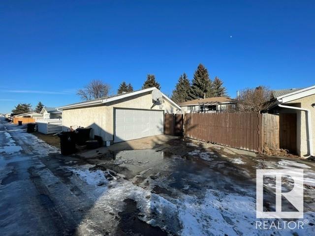 111 Brantford St, House detached with 4 bedrooms, 2 bathrooms and 5 parking in Spruce Grove AB | Image 42