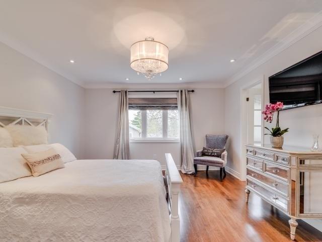 80 A Wayne Ave, House detached with 4 bedrooms, 5 bathrooms and 2 parking in Toronto ON | Image 13