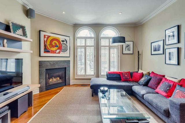 34 Marlborough Ave, House attached with 3 bedrooms, 4 bathrooms and 2 parking in Toronto ON | Image 38