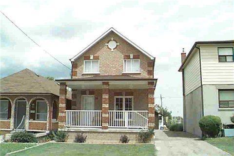 79 Greendale Ave, House detached with 3 bedrooms, 2 bathrooms and 3 parking in Toronto ON | Image 1