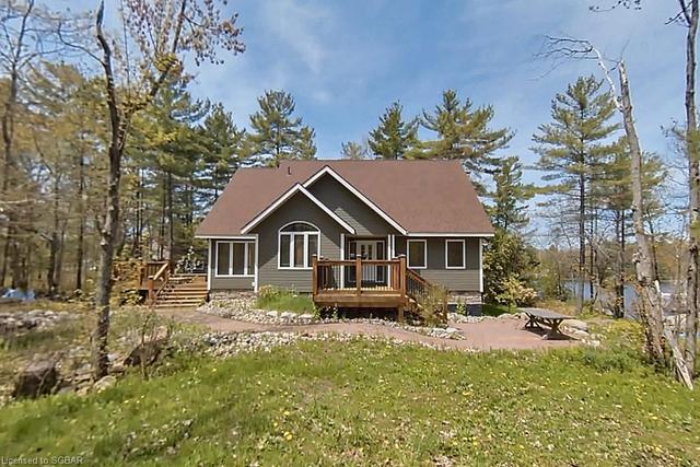 100 Island 630 / Roberts Island, House detached with 4 bedrooms, 2 bathrooms and null parking in Georgian Bay ON | Image 9