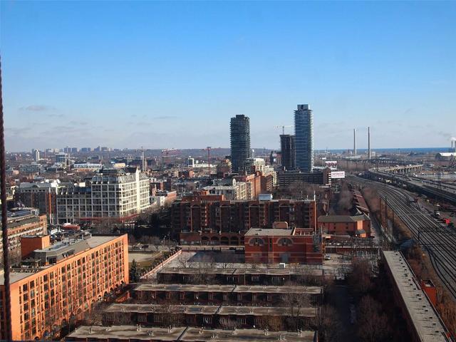 1909 - 1 Market St, Condo with 2 bedrooms, 2 bathrooms and 1 parking in Toronto ON | Image 4