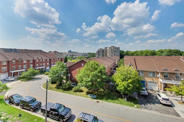 428 - 120 Dallimore Circ, Condo with 2 bedrooms, 1 bathrooms and 1 parking in Toronto ON | Image 6