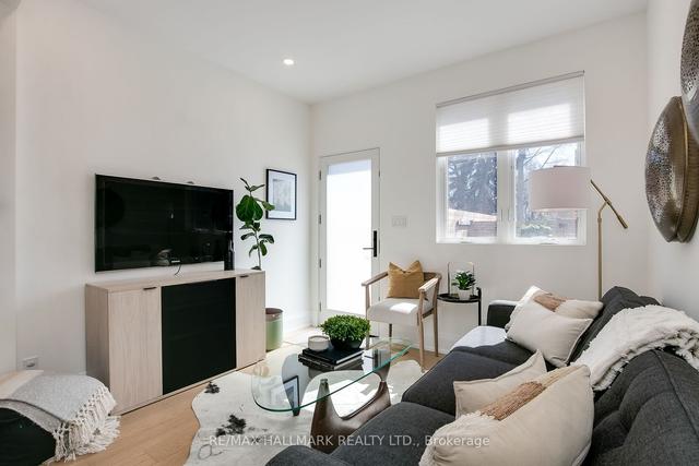 85 Aldwych Ave, House semidetached with 3 bedrooms, 3 bathrooms and 1 parking in Toronto ON | Image 2