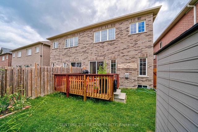 153 Fimco Cres, House semidetached with 3 bedrooms, 3 bathrooms and 2 parking in Markham ON | Image 32