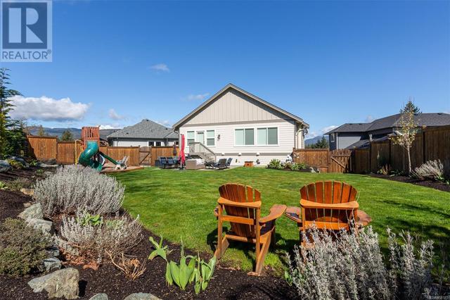6923 Burr Dr, House detached with 6 bedrooms, 3 bathrooms and 4 parking in Sooke BC | Image 32