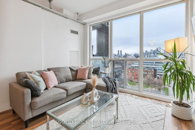 1228 - 1 Shaw St, Condo with 1 bedrooms, 1 bathrooms and 0 parking in Toronto ON | Image 12