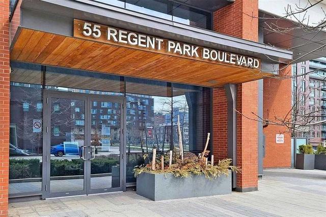 912 - 55 Regent Park Blvd E, Condo with 1 bedrooms, 1 bathrooms and 1 parking in Toronto ON | Image 1