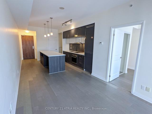 520 - 8 Mercer St, Condo with 1 bedrooms, 1 bathrooms and 0 parking in Toronto ON | Image 2