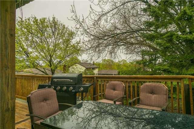 146 Grandview St S, House detached with 3 bedrooms, 2 bathrooms and 4 parking in Oshawa ON | Image 16