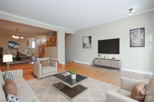 282 Murray Street, Home with 3 bedrooms, 3 bathrooms and 3 parking in Ottawa ON | Image 8