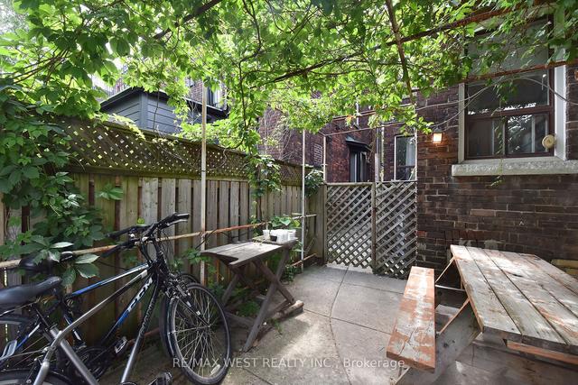 279 Margueretta St, House semidetached with 3 bedrooms, 4 bathrooms and 2 parking in Toronto ON | Image 29