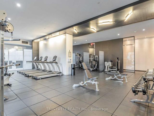 1009 - 125 Peter St, Condo with 2 bedrooms, 1 bathrooms and 1 parking in Toronto ON | Image 19