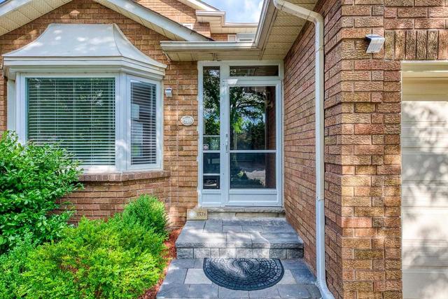 1376 Bramblewood Green, House detached with 4 bedrooms, 4 bathrooms and 5.5 parking in Oakville ON | Image 12
