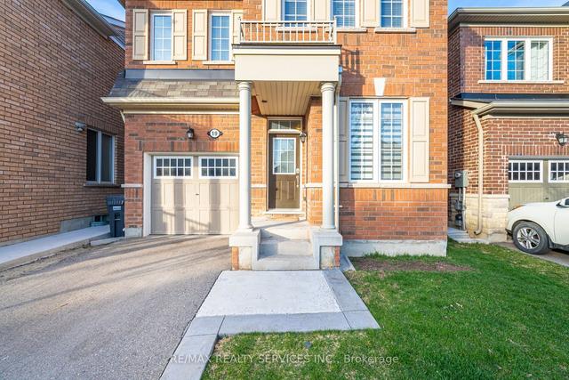 19 Feeder St, House detached with 4 bedrooms, 3 bathrooms and 3 parking in Brampton ON | Image 36