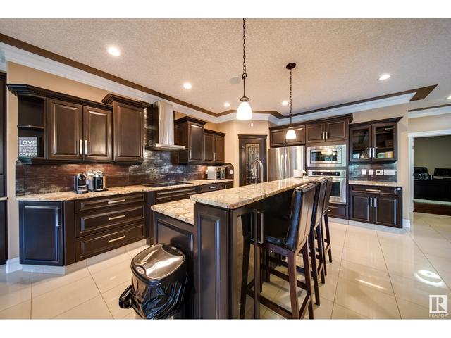 5537 Mcluhan Bl Nw, House detached with 6 bedrooms, 5 bathrooms and 6 parking in Edmonton AB | Image 12