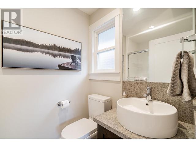 5833 Cove Link Road, House detached with 3 bedrooms, 4 bathrooms and 4 parking in Delta BC | Image 31