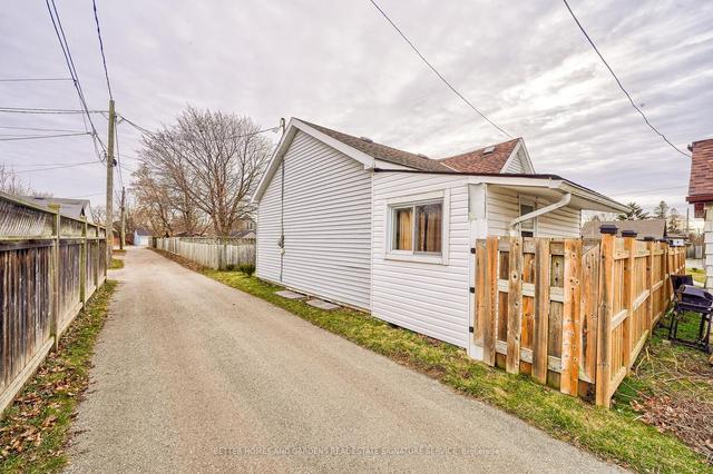 137 Eby St, House detached with 1 bedrooms, 1 bathrooms and 4 parking in Cambridge ON | Image 30