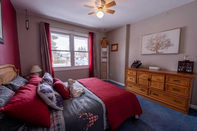 80 Laidlaw St N, House detached with 3 bedrooms, 2 bathrooms and 4 parking in Brock ON | Image 14