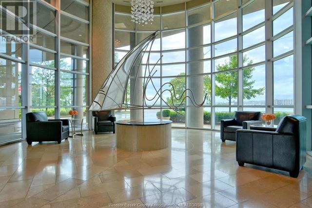 1204 - 1225 Riverside Drive West, Condo with 2 bedrooms, 3 bathrooms and null parking in Windsor ON | Image 4