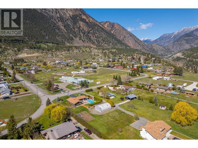 194 Deste Road, House detached with 4 bedrooms, 2 bathrooms and null parking in Lillooet BC | Image 78