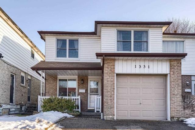 1331 Brands Crt, House semidetached with 4 bedrooms, 3 bathrooms and 4 parking in Pickering ON | Image 24