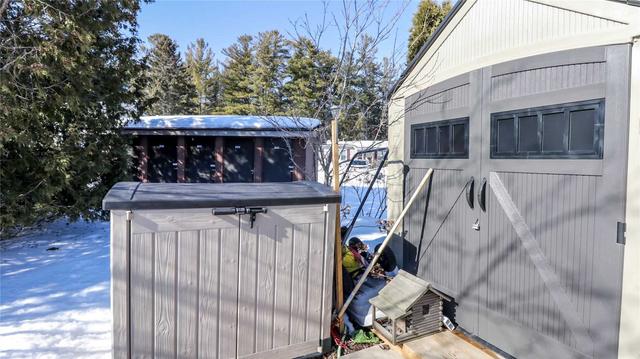 18 Sunset Dr, House detached with 2 bedrooms, 2 bathrooms and 2 parking in Innisfil ON | Image 33