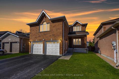 36 Batteaux St, House detached with 4 bedrooms, 3 bathrooms and 6 parking in Barrie ON | Card Image